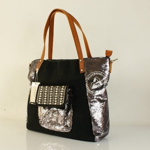 Elegancka czarna torba na ramię i shopperka 2w1 – codzienny styl