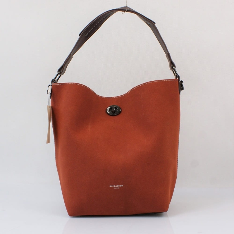 Brązowa torebka damska worek 2w1 na ramię – przód