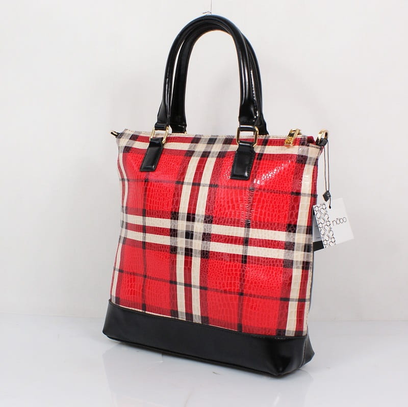 Tył kuferek shopper Nobo czarno-czerwony – widok z rączkami