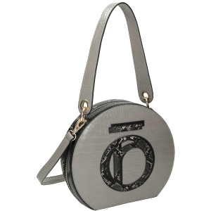 Przód torebki Nobo L0560 z ozdobnym panelem i subtelnym logo marki, modna i funkcjonalna