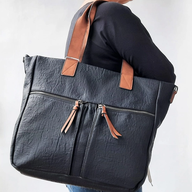 Szara torebka damska D.Cristina – widok boczny, dwukomorowa, praktyczna torba miejska