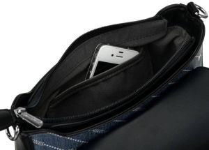 8b1b8cb50419311f0416704df17f773d