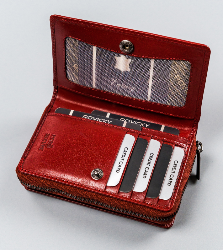 pol_pm_Pionowy-portfel-damski-z-bawolej-skory-zamykany-na-zatrzask-RFID-Rovicky-11554_6.png