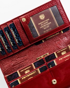 f70b048e219c75aefb8ca92b345ebdff