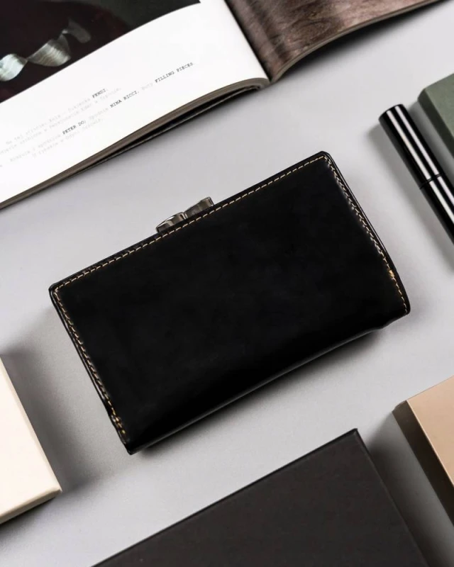 6bfb575cc9a48f3a7dbee14bb6fde6d6