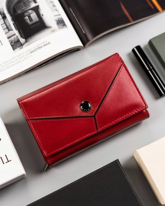 Damski, średni portfel ze skóry naturalnej