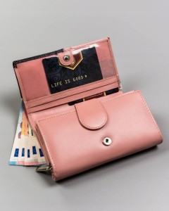 a9e6560c6c53ad74fde901c3a0844753