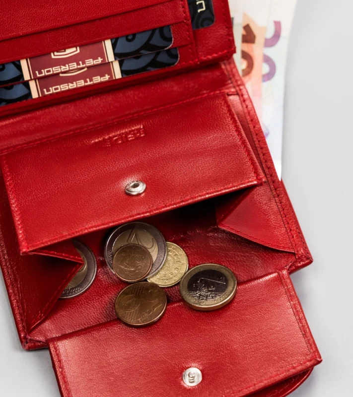 e137f87252323cab7b294315594b1f4e