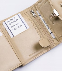 05d3bc1653f1e5e7e9f73afbb547f7de