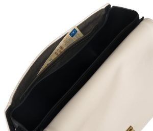 87da8d37bcbb2892a4c665127a01f349