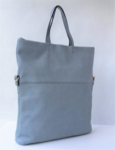 Niebieska torebka damska shopper – tył gładkiej torebki