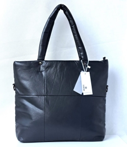 Czarna codzienna shopper torebka damska miejska D.Cristina – widok z przodu