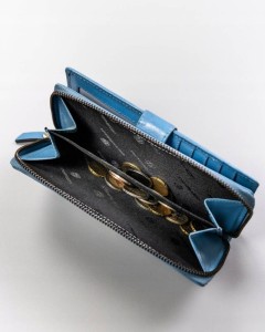 f1207e74d7826236fc76875d2ebd30f8