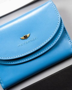 b04c7ea3f4a0b57b71ad724c2b5a4cd3