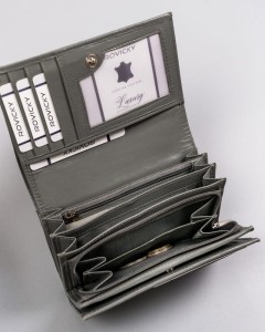 6112065f14885f70f2079866414d0cb3