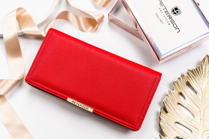 Duży portfel damski ze skóry ekologicznej — Peterson