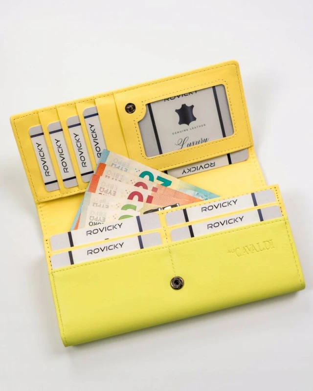 3b7748b3682e5c4ef09a9579d2b6fdc3