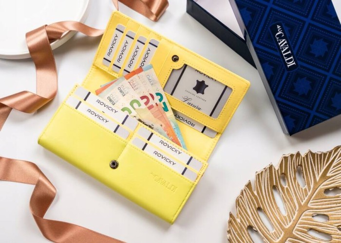 18ca3e7f29db49b40838b1e89b90f914