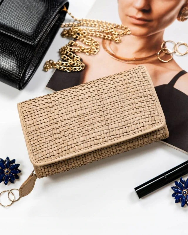 b66684cacedcb225b56dfea0a40ddb91