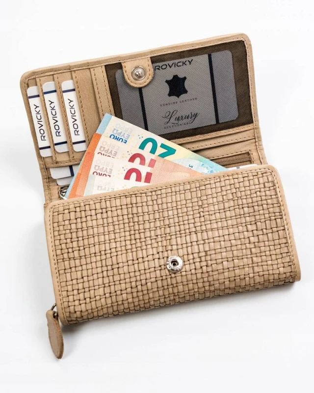 781cec842e612bac27db9b06095d3e82