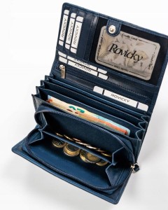 d49f84a68618d2e9ed1418ccce5dcb10