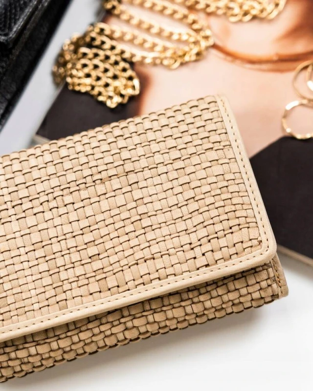 78c78d214cd81f2fce96d0d3e2deffbb