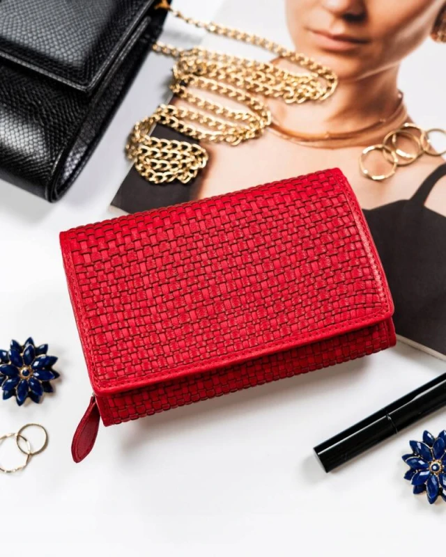 Elegancki portfel damski ze skóry naturalnej