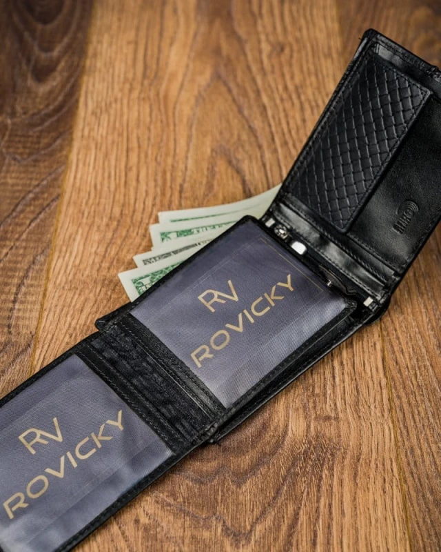 4ac1d050ef41d7807c2284dcf1183936