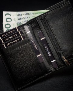 b8b9d9cfdd01df73f90911809a493dc8