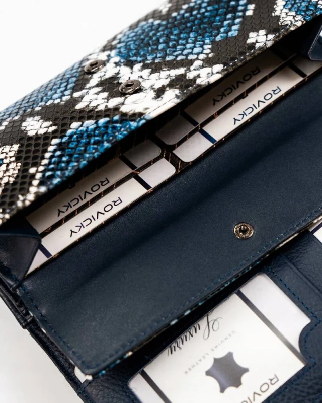 f900ac1b5c81b39ac2e1d43d0d2bcd18