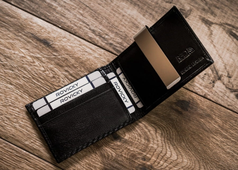 a18e75e177904cc275d369864f591576