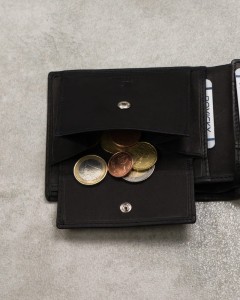 afbd930a7cb23caa068bf8e13b3a702e