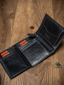 6c9817777f3d5aa62dcaaa48caa369ed