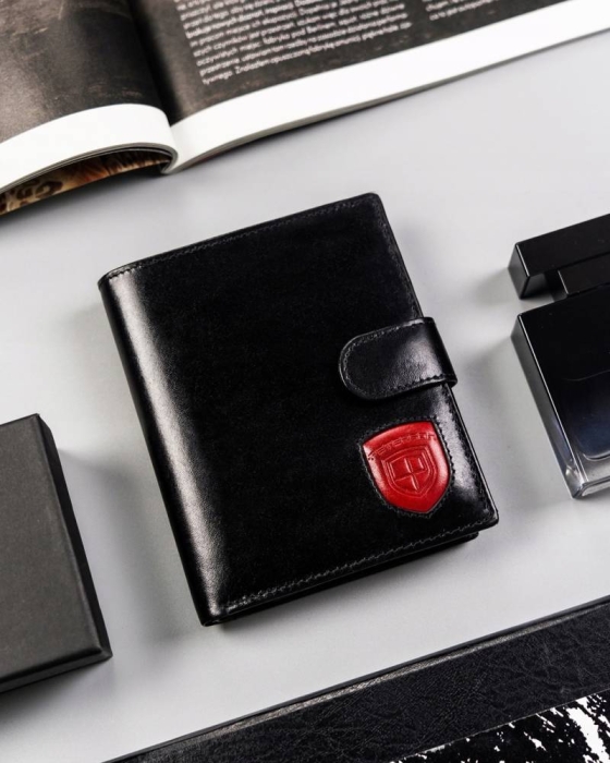 c4975150f58c1b3d973a9b86a2b4e04d