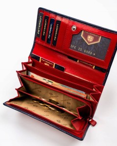 2667ac3102275a8ca505f18a1b9dcc77