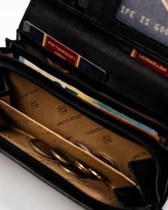 0b7a045c0b22cd54042eaecb36d73bc5