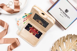 1ac0fcb775db8b0d06409a1aed1bb001