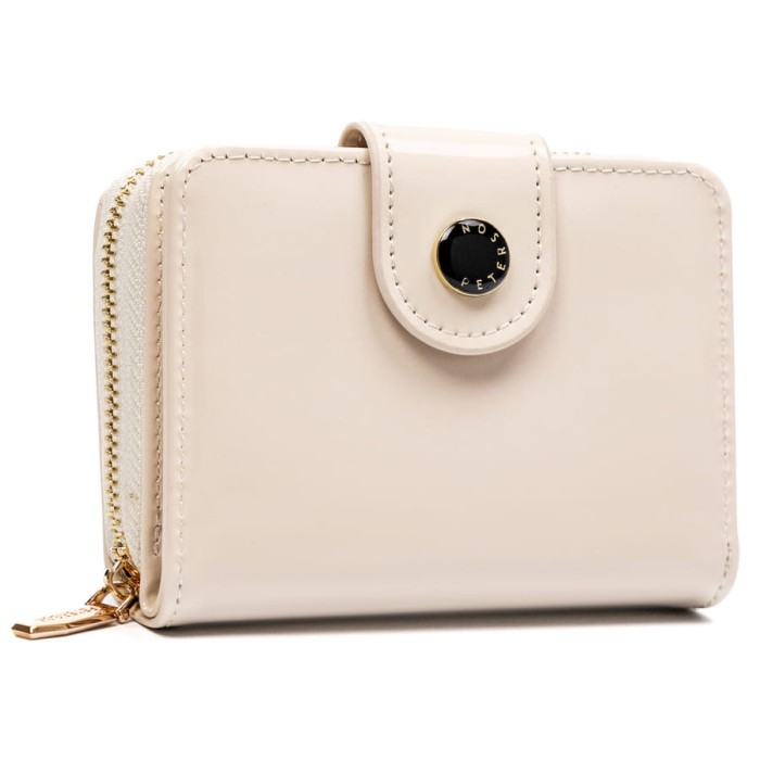 Stylowy mały portfel Peterson w beżowym kolorze, wykonany ze skóry ekologicznej, z kieszenią na suwak.