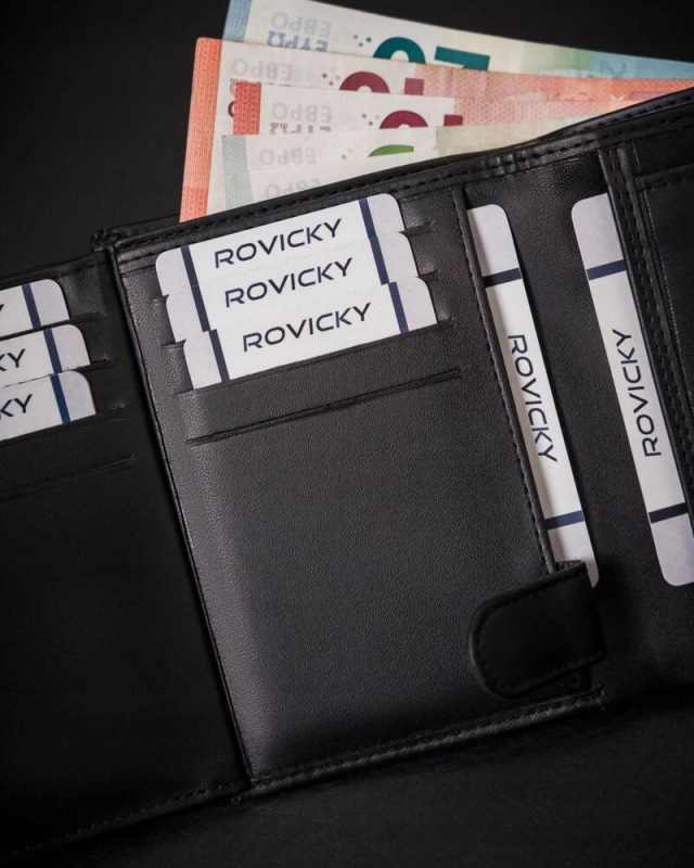 93230ceb5765c1372567fdef567669de