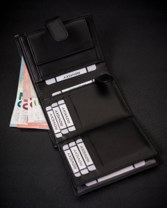 4da31b67f5f7812368a4a050385e4983