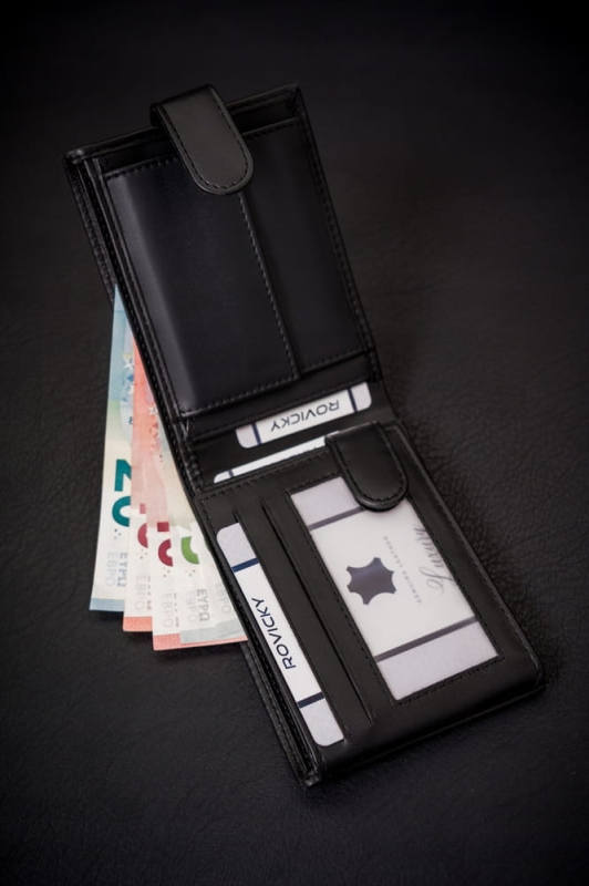 e026a820cb25a528ef50a6a655c4dfbb