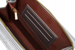 dee952f156b6215d6b0b753159d9d6c5