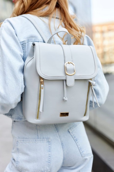 5e52d1fb06a5284df21f8205a0062ff3