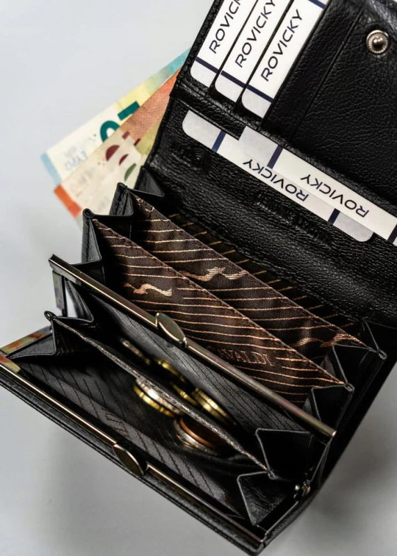 1cb738ad1c4c3169df954002c4a402e1