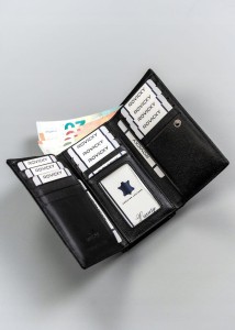 fe8698b0417fe0baaa3ca866fb6f5bc2