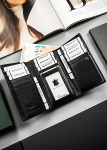 edf18c62322ad91057626091018ad49b