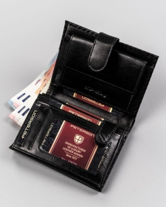 0e32008a8a073ea4a4bf6dafc9e9c0b4