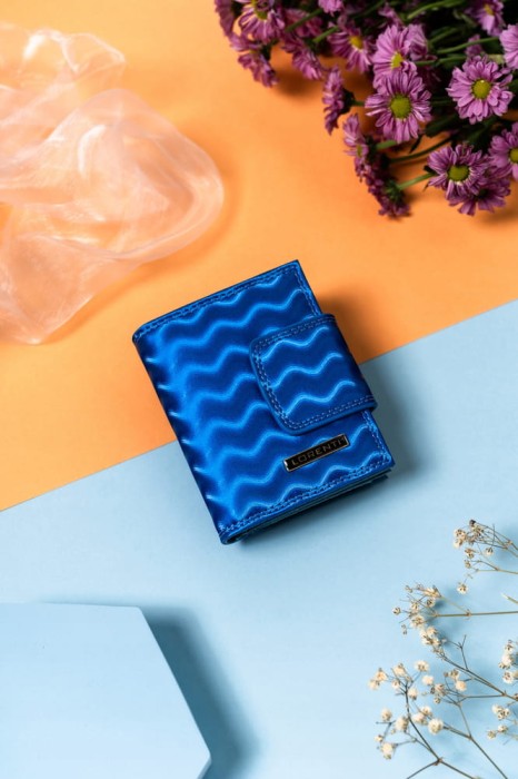 8701d26d82bb373db2ed33a30e609f89