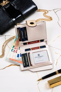 ddfa00f8898c8db53bfad3a3b7cf81f6