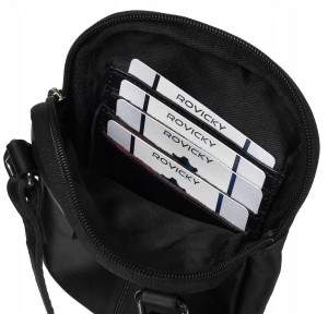 Wnętrze małej saszetki Rovicky – 1 główna komora, 4 przegródki na dokumenty i karty, trwała podszewka zabezpieczająca zawartość.